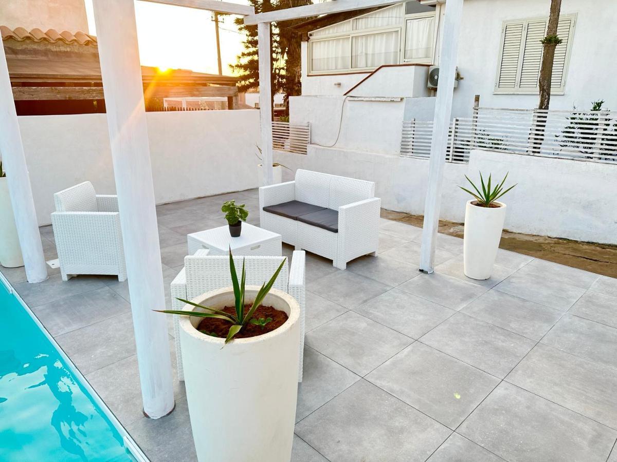 Case Vacanze "Estremo Sud" LMP Buitenkant foto